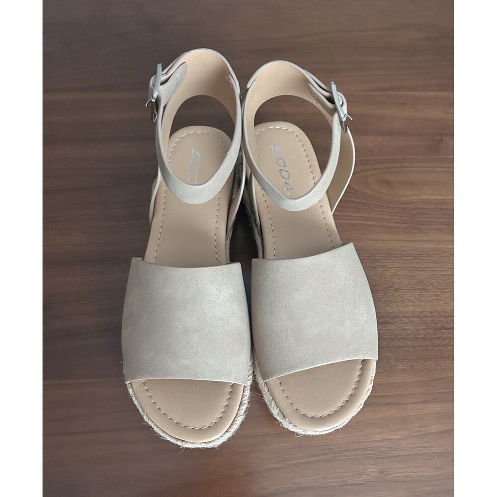 Soda Women’s Beige Espadrille Wedge Ankle Strap Buckle Sandals US 8.5 New